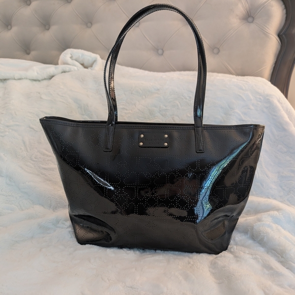 Kate Spade Black Patent Leather Tote Bag With Perforated Spades Design - Picture 3 of 9